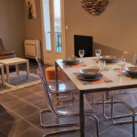 Apartment Renove A Avec Terrasse - Fr-1-309-4
